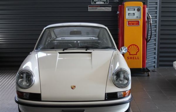 Restauro Porsche Classic 911 2,4 s