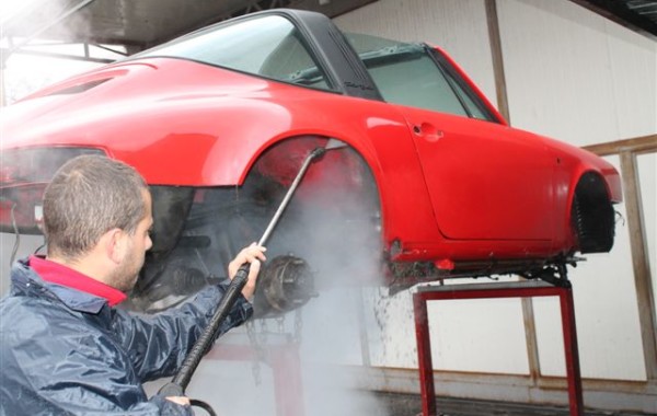 Porsche 911 carrera targa del ’86 restauro conservativo