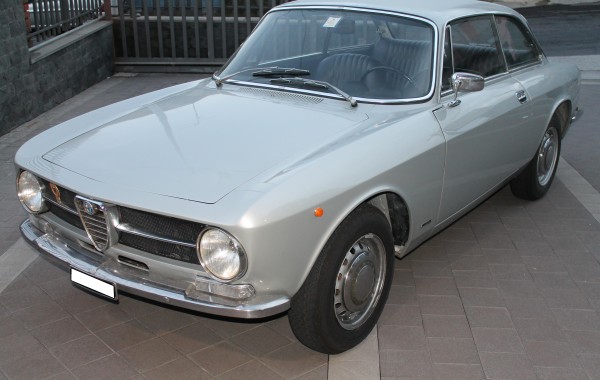 Alfa Romeo GT iunior 1300 del 1971